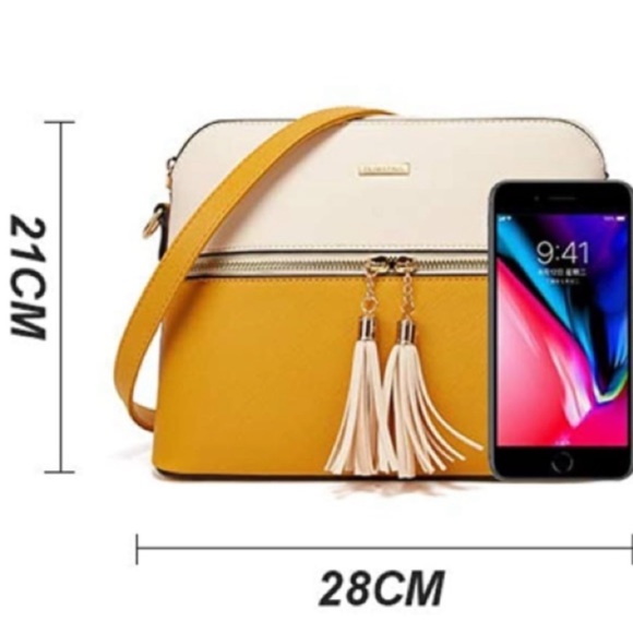 Lunar Lightweight Medium Dome Crossbody Bag, with wallet. - Picture 3 of 5